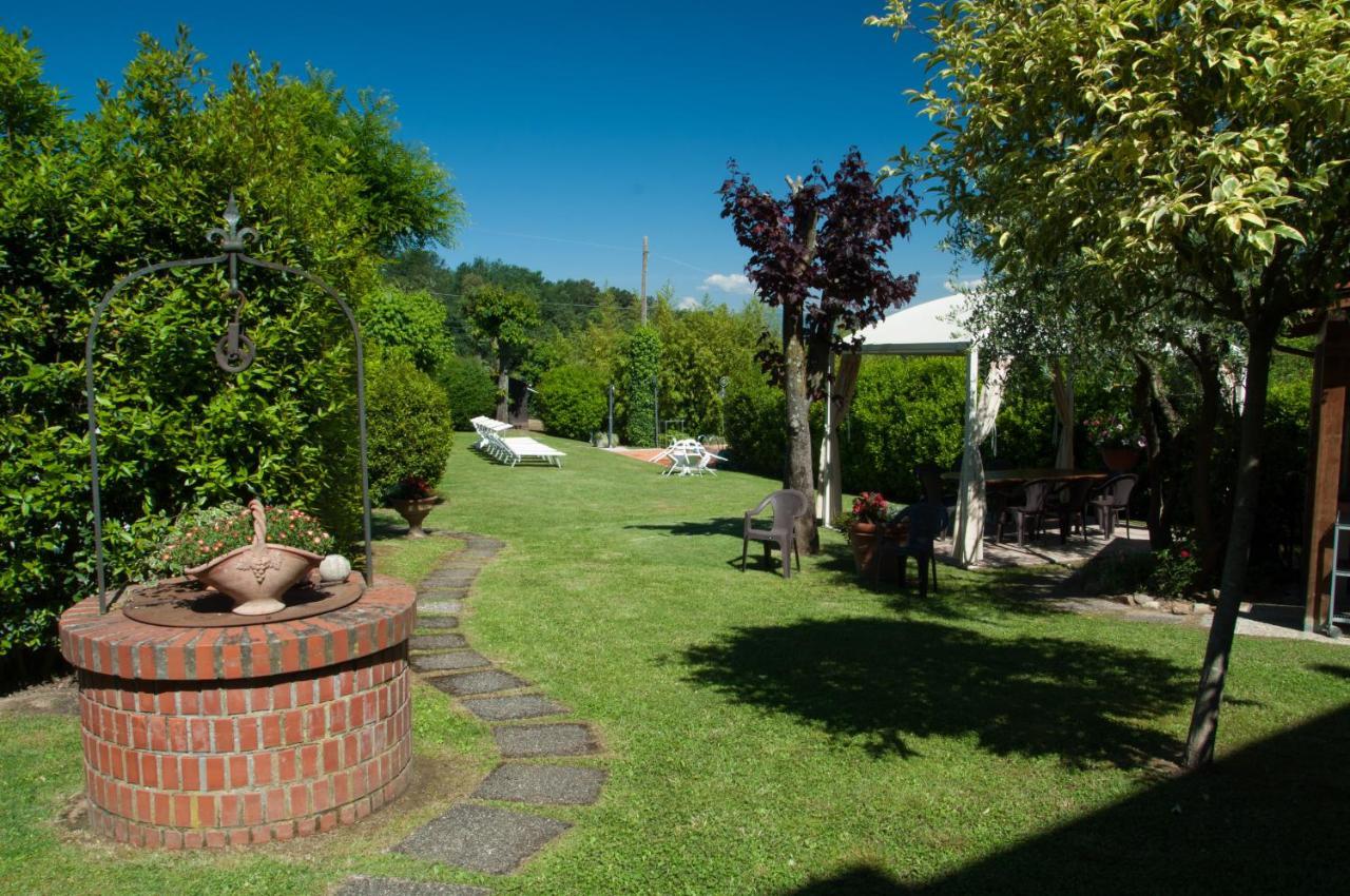 Casa Del Merlo SantʼAndrea di Compito エクステリア 写真