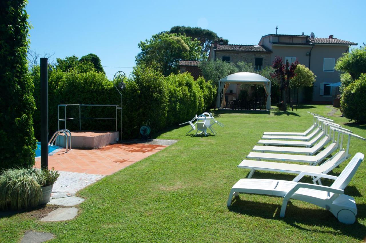 Casa Del Merlo SantʼAndrea di Compito エクステリア 写真